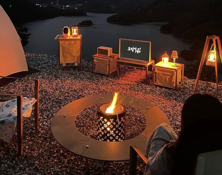 AUTO CAMPING